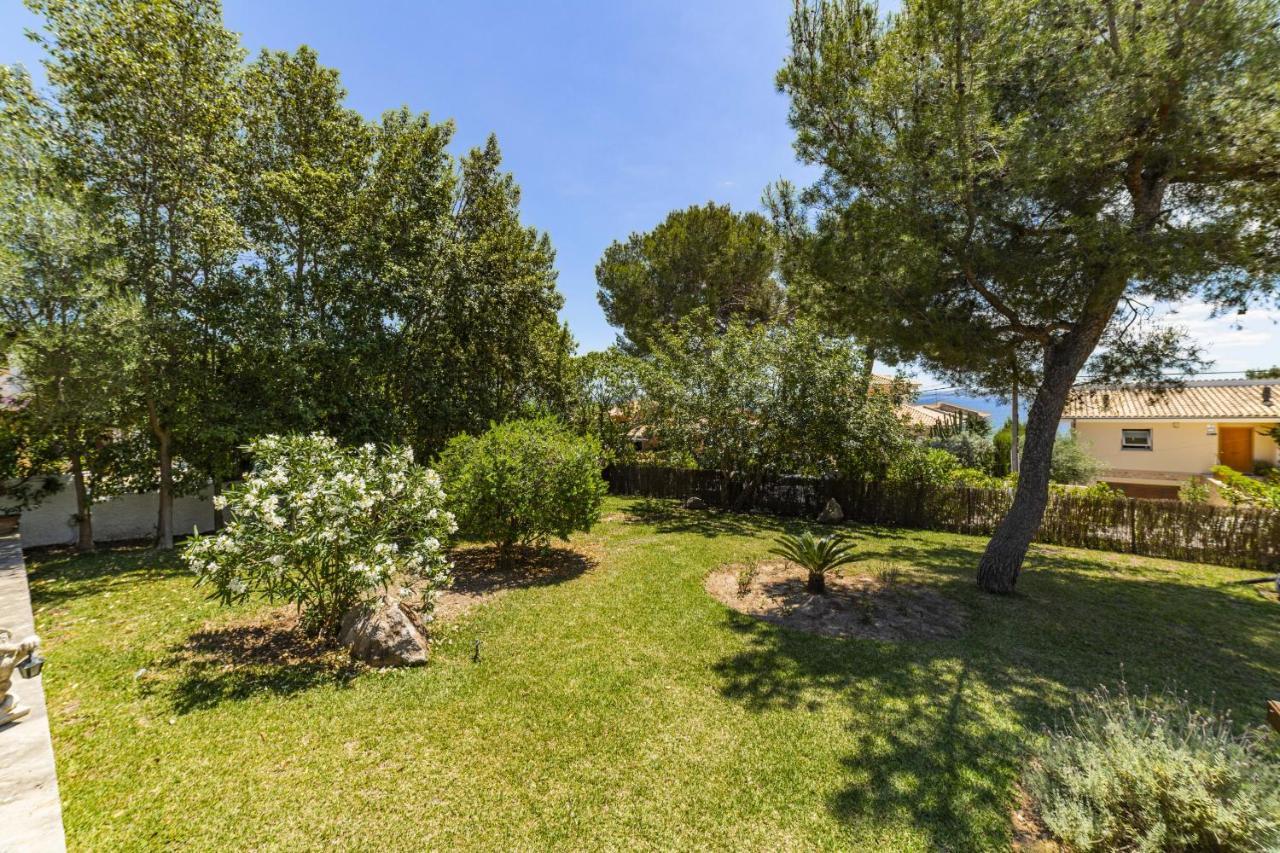 Villa Alcanada Garden Alcudia  Exterior photo